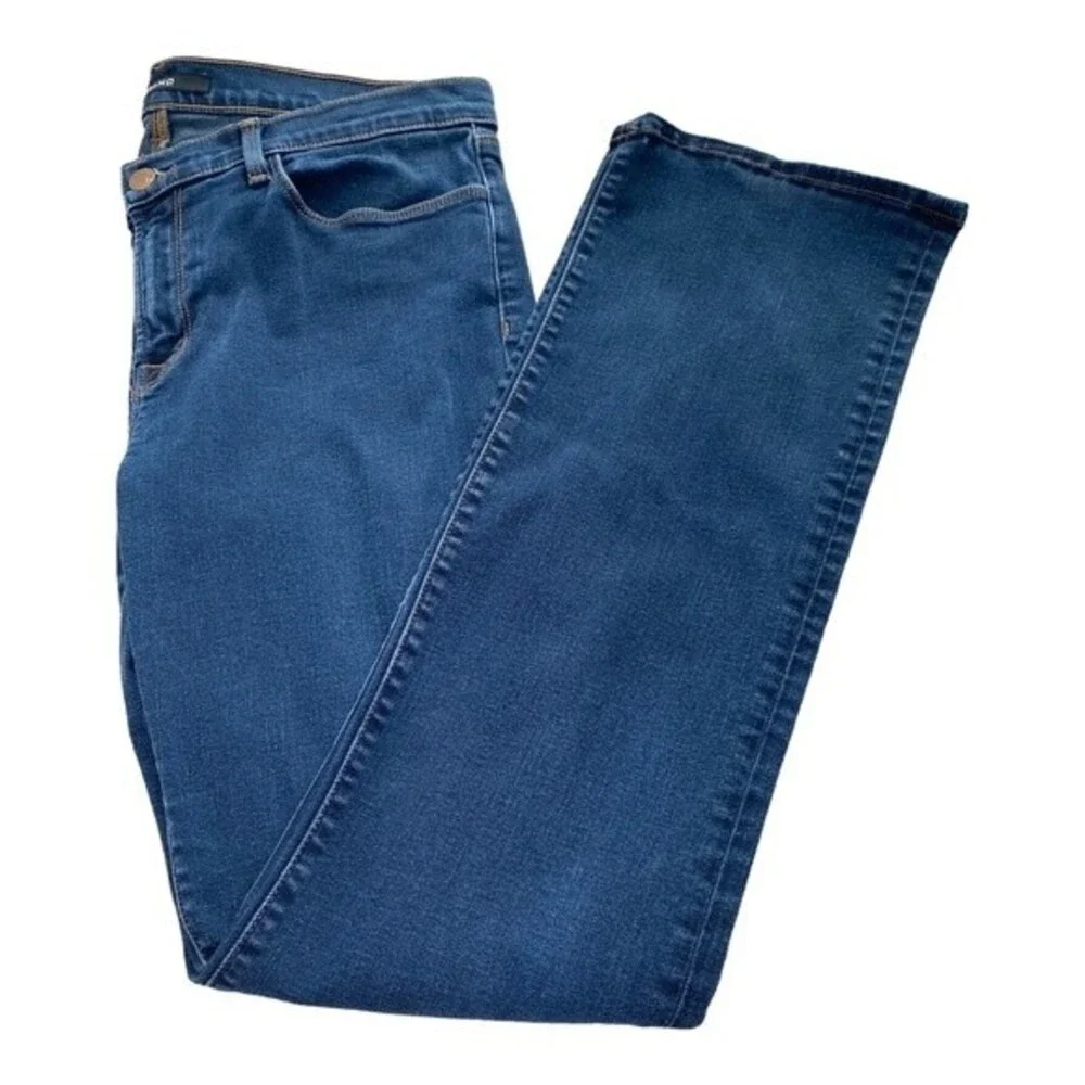 J BRAND Brooke Bootcut‎ Jeans in Color Aura, Size 32, Denim